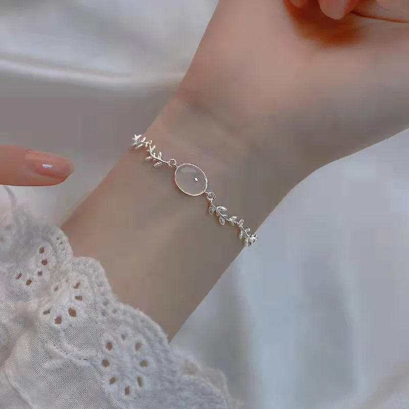 2024 Fashion Color  Heart Letter  Bracelet